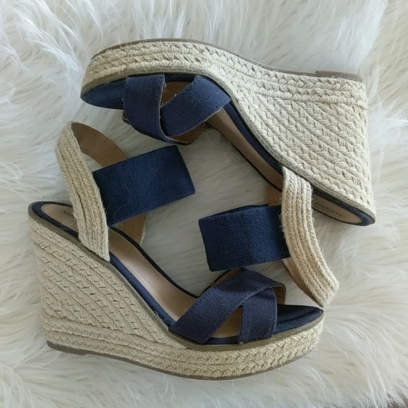 Merona Shoes - Merona wedges with braided rope like detail